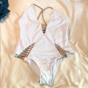 White & gold monokini
